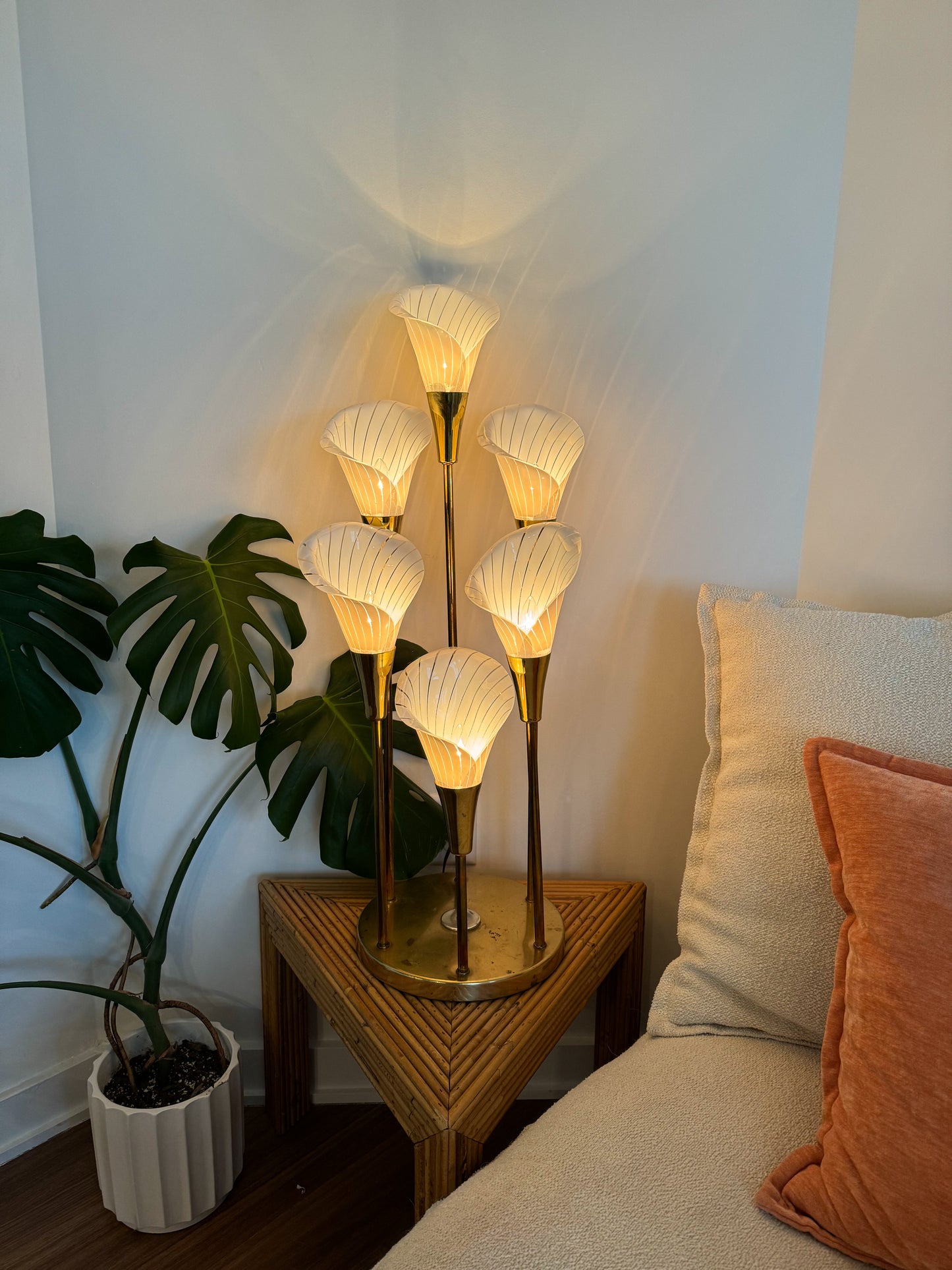 Calla Lily Lamp